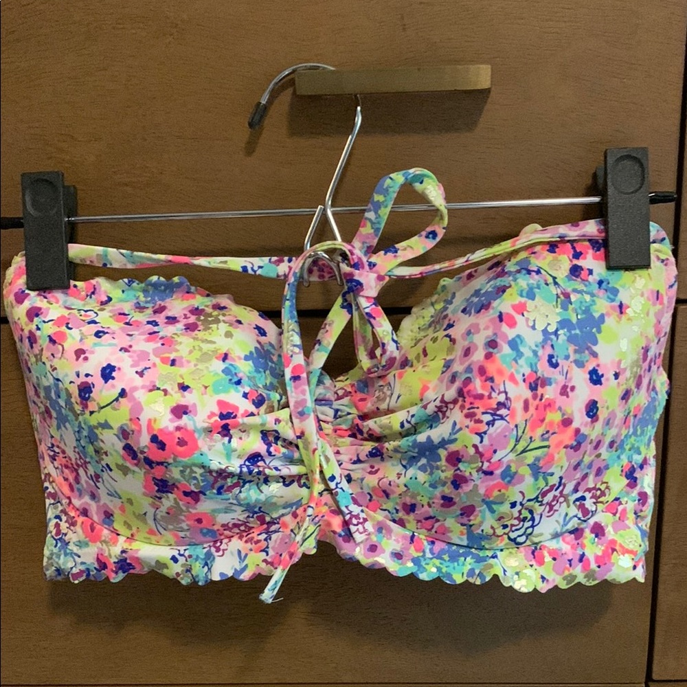 Victoria‘a Secret Multi-Color Swim Top